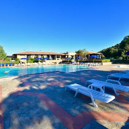 Aparthotel Le Rocce *
